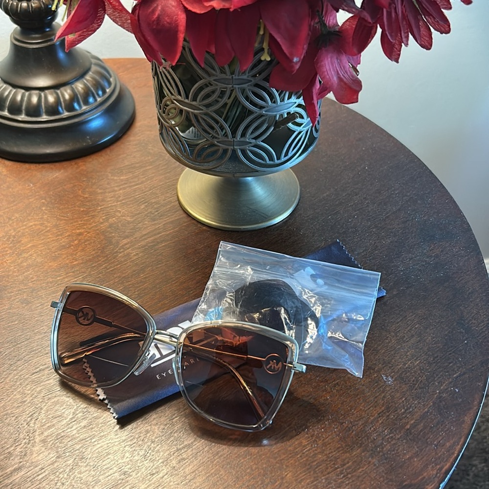 Michael Kors White Sunglasses and Case